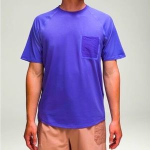 Lululemon Logo Ventilated lightweight Pocket Gym Hiking Athletic Tee T-Shirt NWT